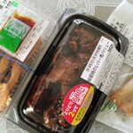 キッチンオリジン - 料理写真:イカから揚げ198円（税抜）・鶏レバー煮バリュー350円（税抜）・10品目春巻き・1本93円（税抜）　