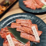 Kokusangyuu Yakiniku Kuidon - お肉の違いを確認❗️