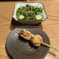 鳥ばか一代 - サラダ、もも串
