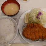 Tonkatsu Aoki - 上ロースカツ定食 ご飯大盛