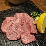 七輪焼肉 楽しいら - 