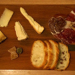 マルメロ - 1311　チーズとかの盛合せ。