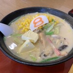 ８番らーめん - ◆期間限定チャンポン　バター&コーントッピング◆