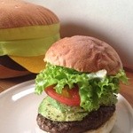  ハラカラ。 三軒茶屋店 - アボカドバーガー