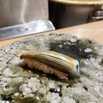 本間勝維 - 子肌