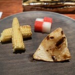 薪炭まだら - 赤白大根、ヤングコーン、カブ、のピクルス