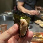 薪炭まだら - 胸肉の磯部焼きには肉厚のパリパリ焼き海苔がよく合う