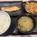 Yoshinoya - 