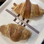 リトルマーメイド - 塩パン系クロワッサン 計¥367