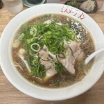 Misuta Ramen - ミスターラーメン(醤油、大、麺硬め、もやし多め)