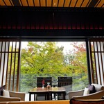 ザ・リッツ・カールトン京都 - 紅葉まだしてなかった