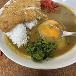 サン・カレー - 緑のやつが美味い