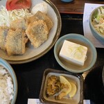 味楽 - アジフライ定食