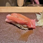 完全個室鮨和食かなうS - 大トロ
