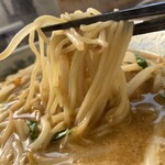 萬福 - 麺アップ