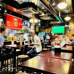 HUB - 店内
