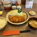 Futaba - とんかつ定食