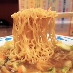 やまとラーメン香雲堂 - やまとラーメン小　麺リフト