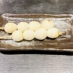 메추라기 달걀 꼬치 (1 개)
