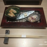 鮨 無垢/鮨 白銀 - 
