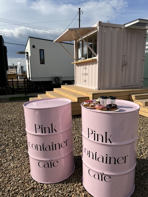 Pink container cafe （ピンク コンテナ カフェ） - 近鉄蟹江/カフェ | 食べログ