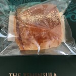 The Peninsula Boutique & Café - 