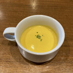 洋食香味亭 - 人参のポタージュスープ