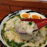 俺の中華たなか家 - トゥルン♬トゥルン♭な「自家製ワンタン」蓮華リフト⤴️