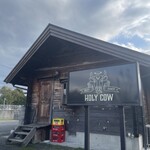 HOLY COW - 外観