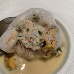 モノリス - エスプーマの中には香住蟹