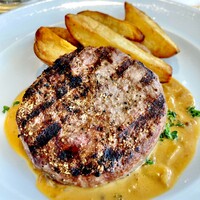 レストラン アルティザン（restaurant Artisan） - 20231123ステックアッシュ（フランス風ハンバーグとフレンチフライ）