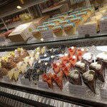 パティスリー ル・プティブルー - 