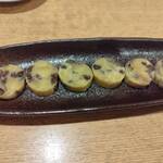かくれ味処 藤 - さつまいものレーズン寄せ