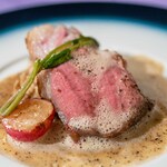 洋惣菜 亀洋 - 2023.11 骨抜き仔羊のロティ 出汁トリュフ泡