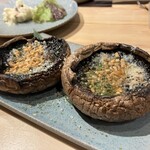 Tachibana - 特大マッシュルームガーリック焼き    600円