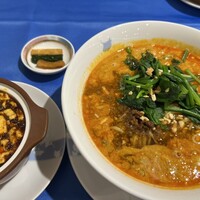 中国四川料理 桃花源 - 坦々麺・麻婆丼とも3倍辛さ増し対応いただきました