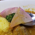 キッチン ブルー グローブ - これは？赤蕪でした