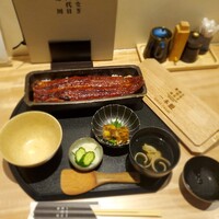 うなぎ四代目菊川 東京駅黒塀横丁店 - 