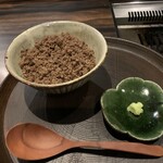 梅田お初天神大人の神戸牛焼肉 - 牛そぼろ茶漬け