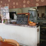 お食事処 はくさい - カキフライの季節かぁ