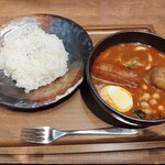 スパイス ファクトリー - やわらか豚角煮と野菜のスープカレー1230円