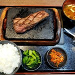 感動の肉と米 - ハラミ税込1000円