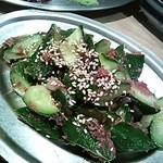 焼鶏　炭吉 - もろきゅう