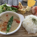 かねよ食堂・カフェ・アートスタジオ - 