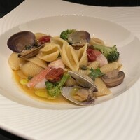 魚介のアクアッパツァとコンキリエ