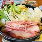 Washoku Sato - ♪すき焼きなので浅い鍋