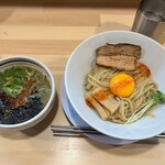 麺屋 やまひで - 料理写真: