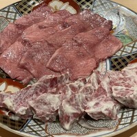 江戸焼肉 - 