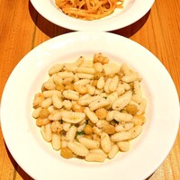 トラットリア ダイ パエサーニ - 海老とひよこ豆のカヴァテッリ(自家製ショートパスタ)