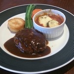 太陽のカフェ - 和牛ハンバーグ＆なすのミートグラタン